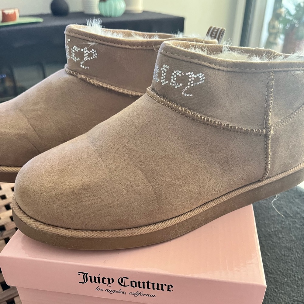 Juicy Couture ankle boots